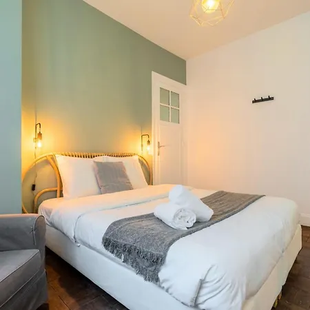 Grand Place - Confort Balcon, 4ch Apartmán Lille